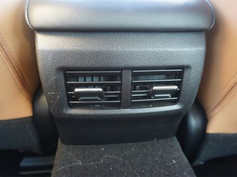 Used 2018 Lexus IS 300 300 image 16