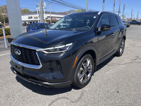 Used 2023 INFINITI QX60 Luxe w/ Cargo Package AWD/4WD image 7