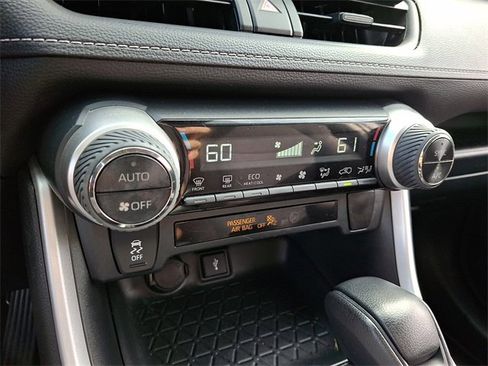 Certified 2020 Toyota RAV4 LE image 16
