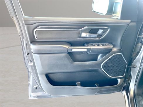 Used 2024 RAM 1500 Laramie image 13
