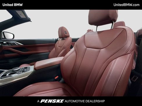 Used 2025 BMW 430i Convertible w/ Premium Package RWD image 5