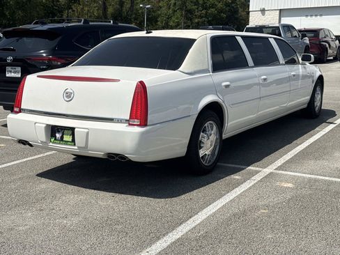 Used 2007 Cadillac DTS FWD image 11