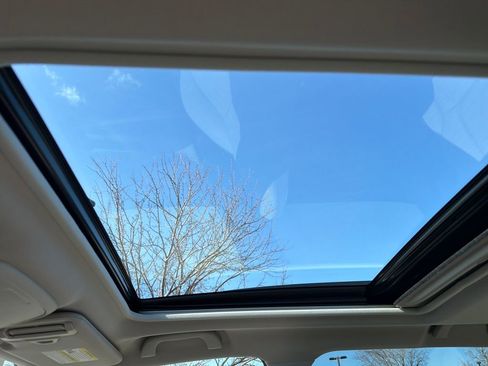 Certified 2023 Subaru Forester Limited image 57