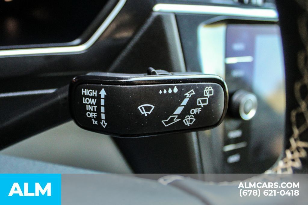 Used 2022 Volkswagen Tiguan SE FWD image 30