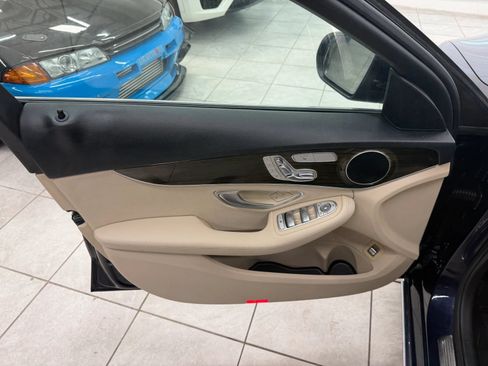 Used 2018 Mercedes-Benz C 300 Sedan w/ Premium Package image 13