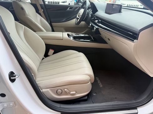 Used 2022 Genesis G80 2.5T image 19