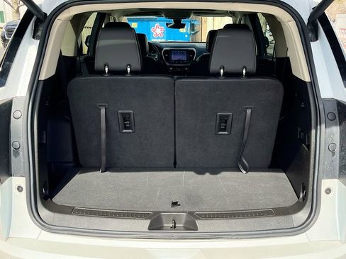 Used 2023 GMC Acadia Denali w/ Denali Ultimate Package image 29