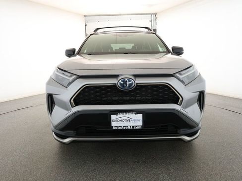 Used 2022 Toyota RAV4 XSE image 2
