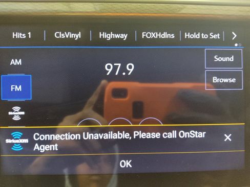 Used 2021 Buick Encore GX Essence w/ Advanced Technology Package image 25