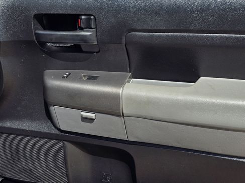 Used 2012 Toyota Tundra 2WD CrewMax w/ Tow Pkg image 37