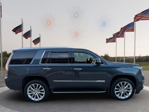 Used 2019 Cadillac Escalade Premium Luxury image 7