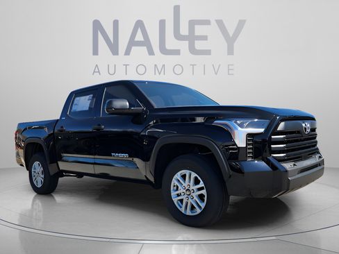 New 2025 Toyota Tundra SR image 5