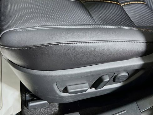 Used 2025 MAZDA CX-50 AWD 2.5 S w/ Cargo Package image 17