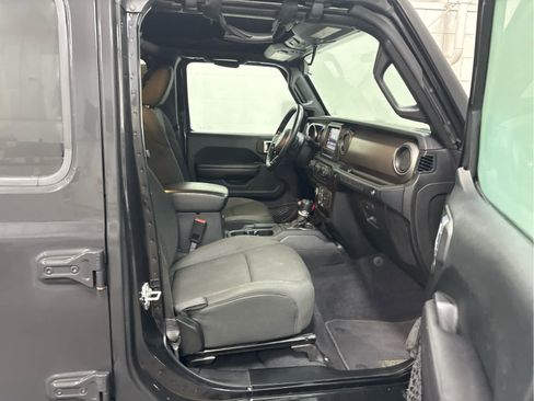 Used 2021 Jeep Wrangler Unlimited Sport image 10