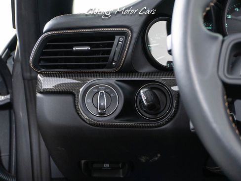 Used 2019 Porsche 911 Speedster image 41