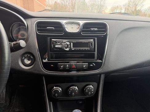 Used 2012 Chrysler 200 Touring w/ Cold Weather Group image 20