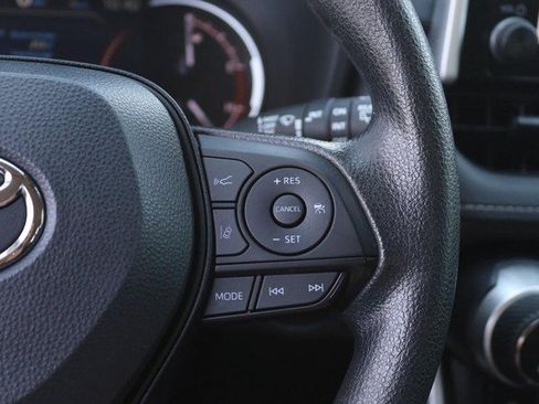 Used 2023 Toyota RAV4 XLE FWD image 12