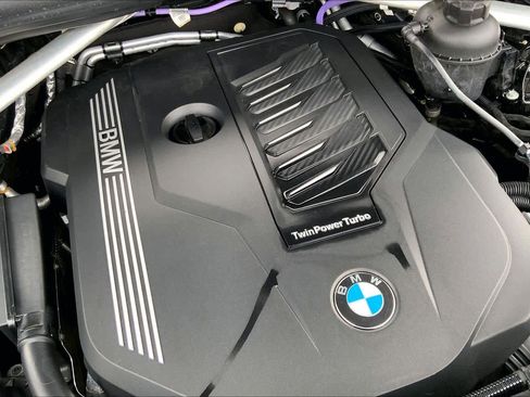 Used 2021 BMW X5 xDrive40i w/ Premium Package image 30