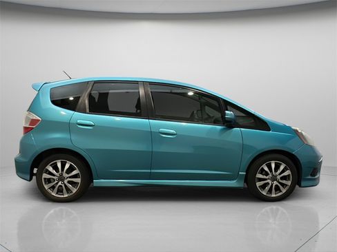 Used 2013 Honda Fit Sport image 7