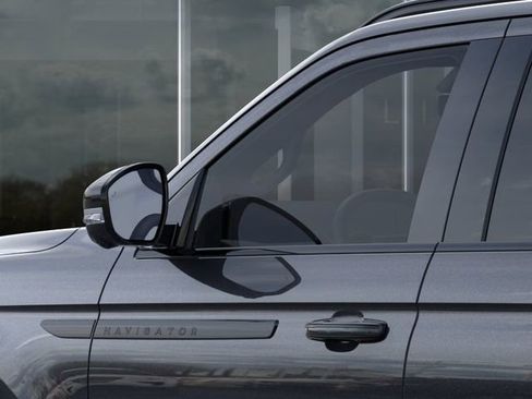 New 2026 Lincoln Navigator L Reserve AWD/4WD image 20
