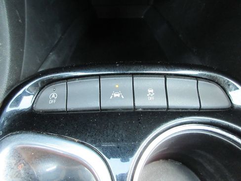 Certified 2023 Buick Encore GX Essence w/ Experience Buick Package FWD image 29