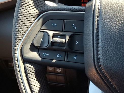 New 2026 Toyota Tundra Limited AWD/4WD image 18