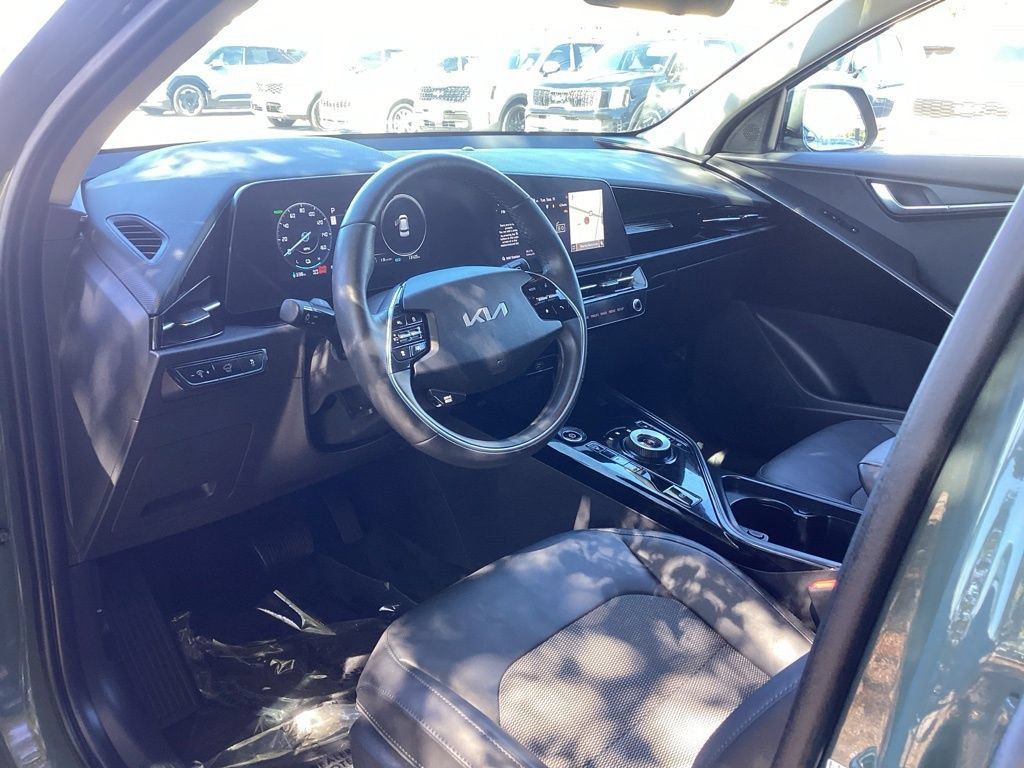Used 2024 Kia Niro Wind w/ Wind Preserve Package FWD image 12