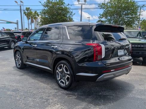 Used 2024 Hyundai Palisade SEL FWD image 5