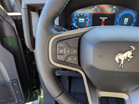 New 2025 Ford Bronco Badlands image 21