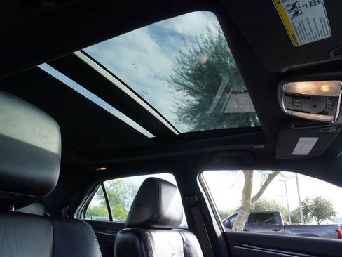 Used 2023 Chrysler 300 S image 13