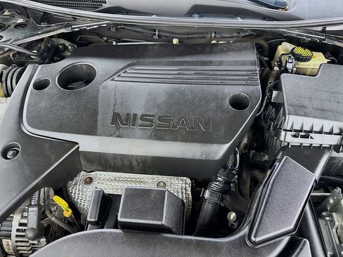 Used 2016 Nissan Altima 2.5 SL FWD image 39