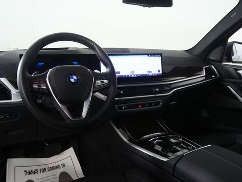 Used 2026 BMW X5 xDrive50e AWD/4WD image 18
