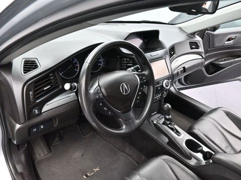 Used 2019 Acura ILX w/ Technology Package image 12