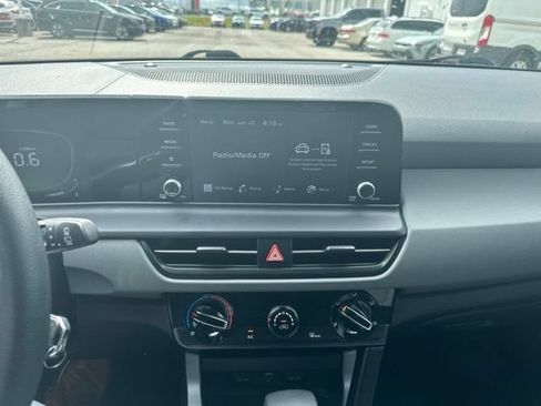 Certified 2024 Kia Seltos LX AWD/4WD image 13