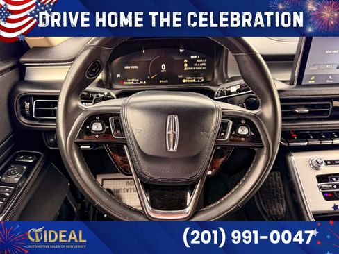 Used 2023 Lincoln Aviator AWD image 25
