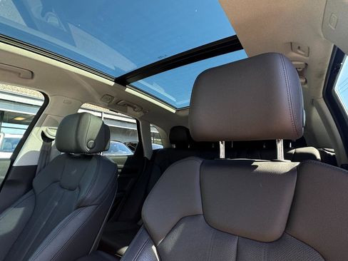 Used 2018 Audi Q5 Prestige w/ Prestige Package AWD/4WD image 5