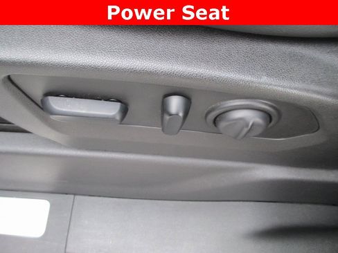 Used 2019 Chevrolet Silverado 1500 High Country image 26