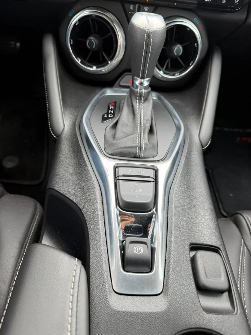 Used 2018 Chevrolet Camaro SS RWD image 26