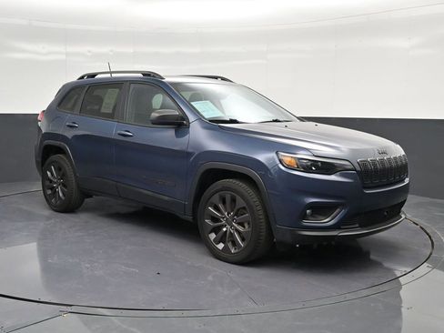 Used 2021 Jeep Cherokee Latitude Lux 80th Anniv w/ Quick Order Package 26U 80TH image 5