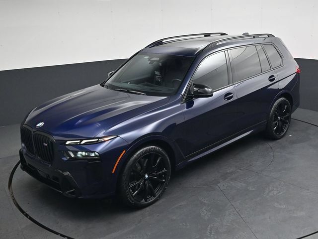 Certified 2025 BMW X7 M60i AWD/4WD image 30
