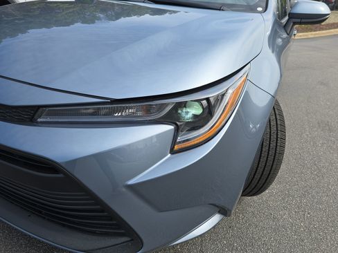 Used 2026 Toyota Corolla LE image 32