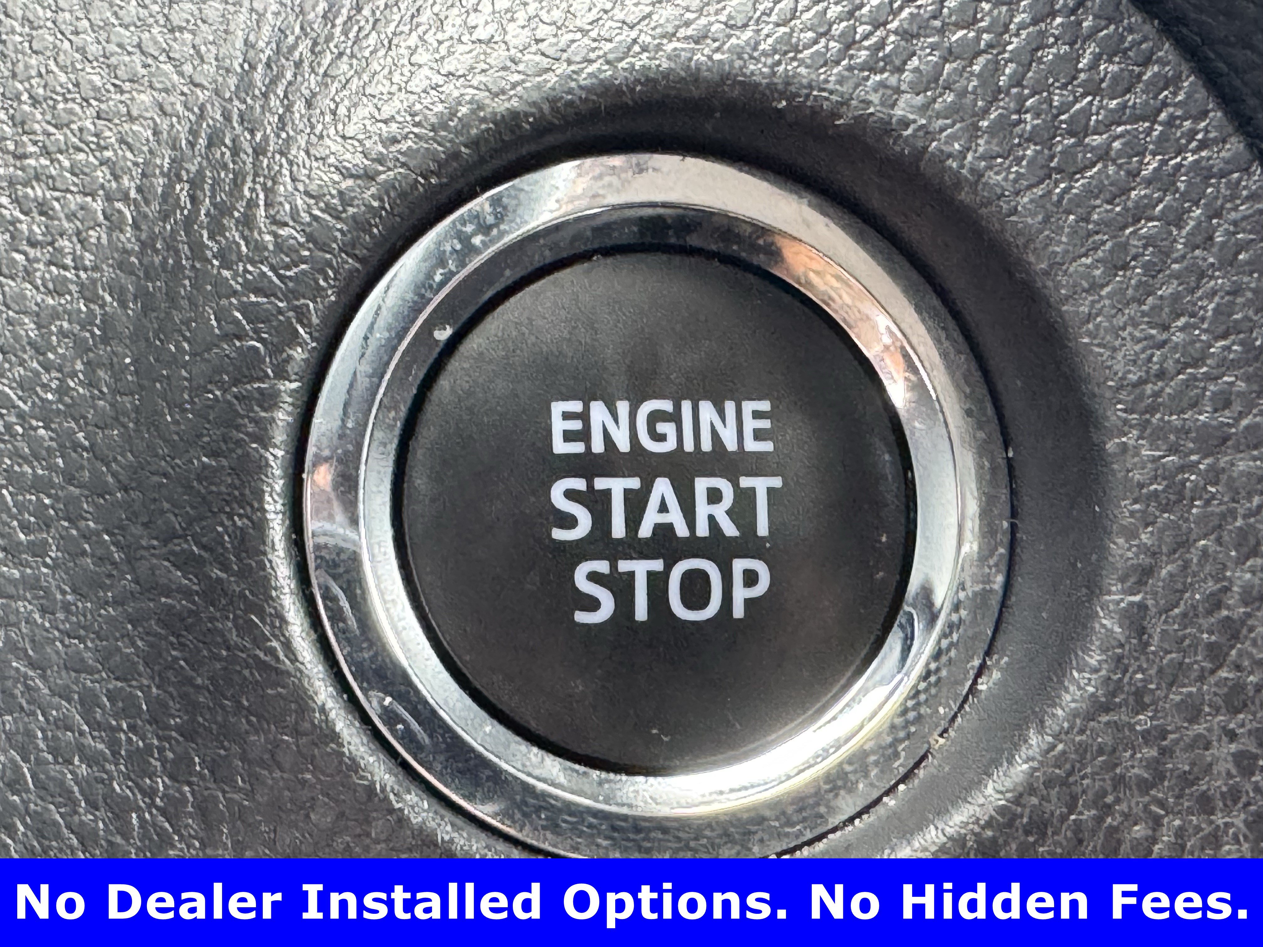 Used 2025 Toyota RAV4 XLE FWD image 19