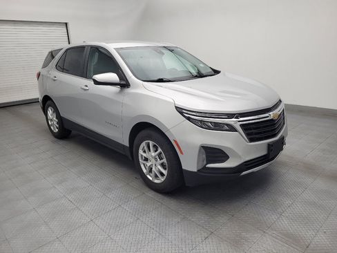 Used 2022 Chevrolet Equinox LT w/ Driver Convenience Package FWD image 13
