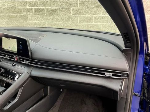 New 2025 Hyundai Elantra SEL image 22