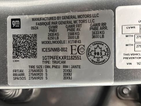 Used 2024 GMC Canyon Denali image 43