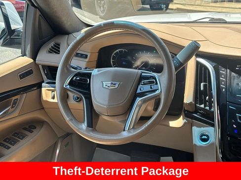 Used 2019 Cadillac Escalade ESV Platinum AWD/4WD image 21