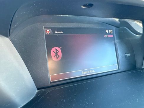 Used 2017 Honda Accord Sport image 21