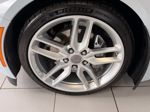 Used 2019 Chevrolet Corvette Stingray Coupe w/ 2LT Preferred Equipment Group image 25