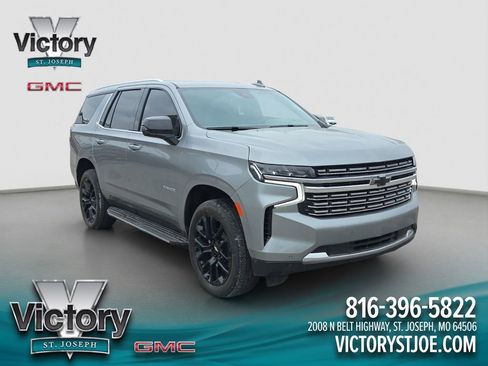 Used 2024 Chevrolet Tahoe Premier w/ Advanced Technology Package AWD/4WD image 1