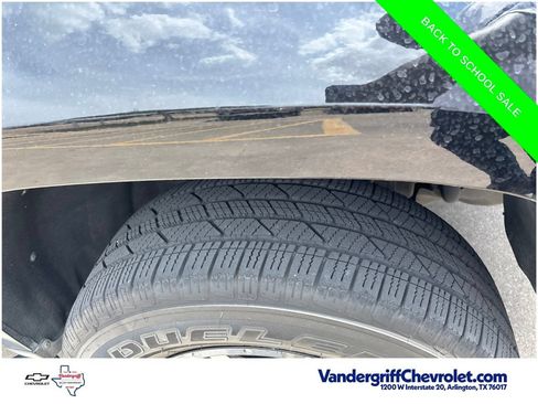 Used 2017 Chevrolet Colorado LT RWD image 4